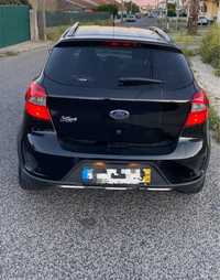 Ford Ka + em preto