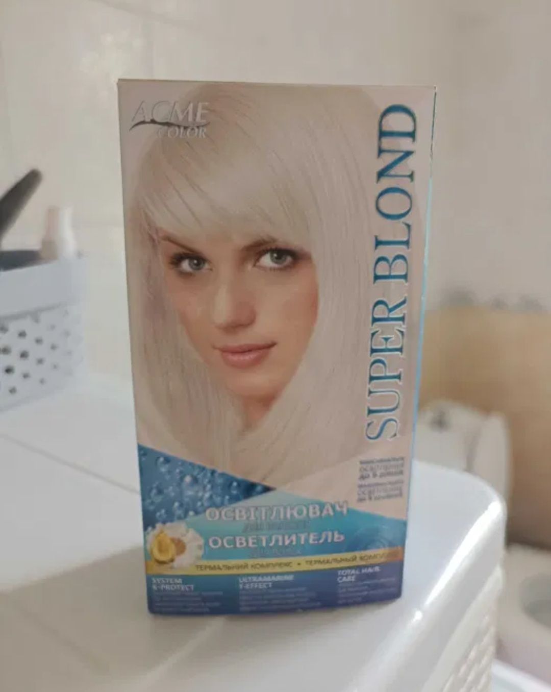 Осветльтель для волос Super Blond. Новый!