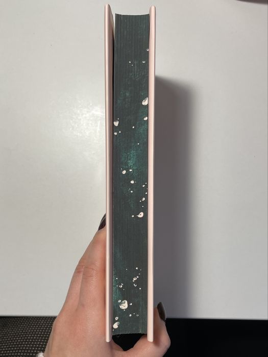 Книга «Веріті» Коллін Гувер (ексклюзивне видання)