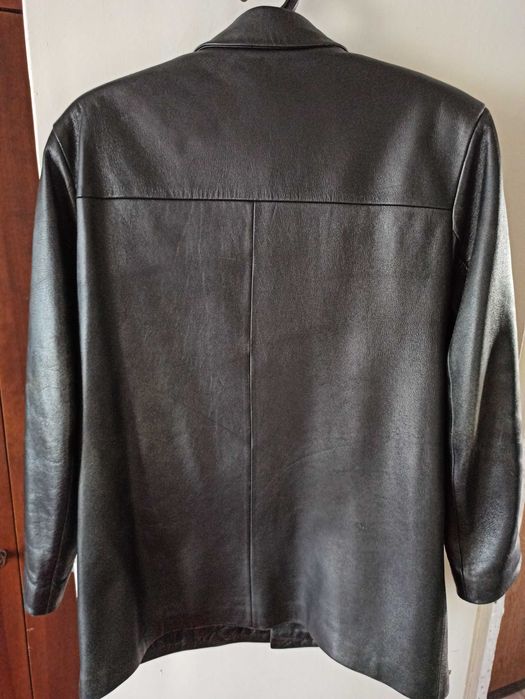 Мужская кожаная куртка.