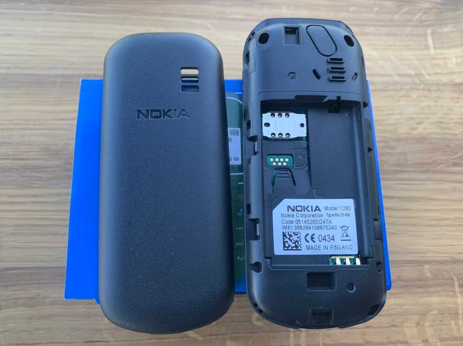 Мобільний телефон кнопковий 1280 (новий, Фінляндія)