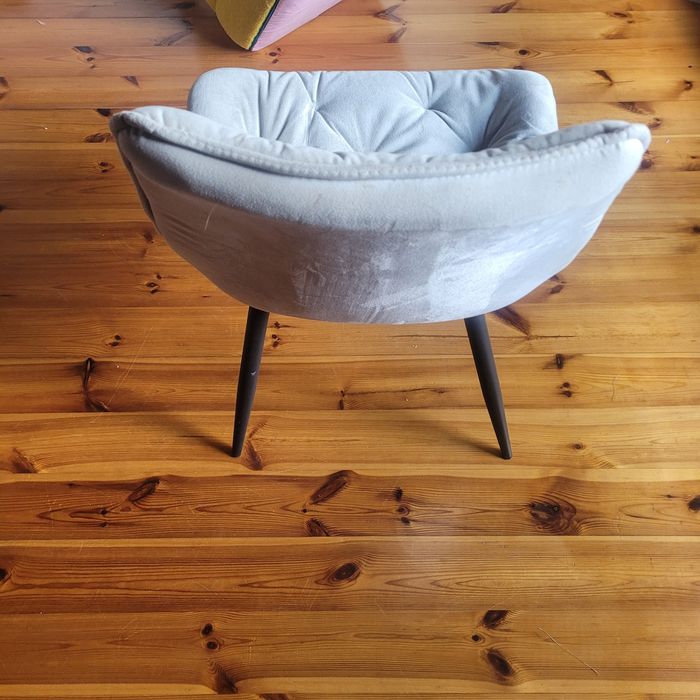 Krzesło pikowane welurowe