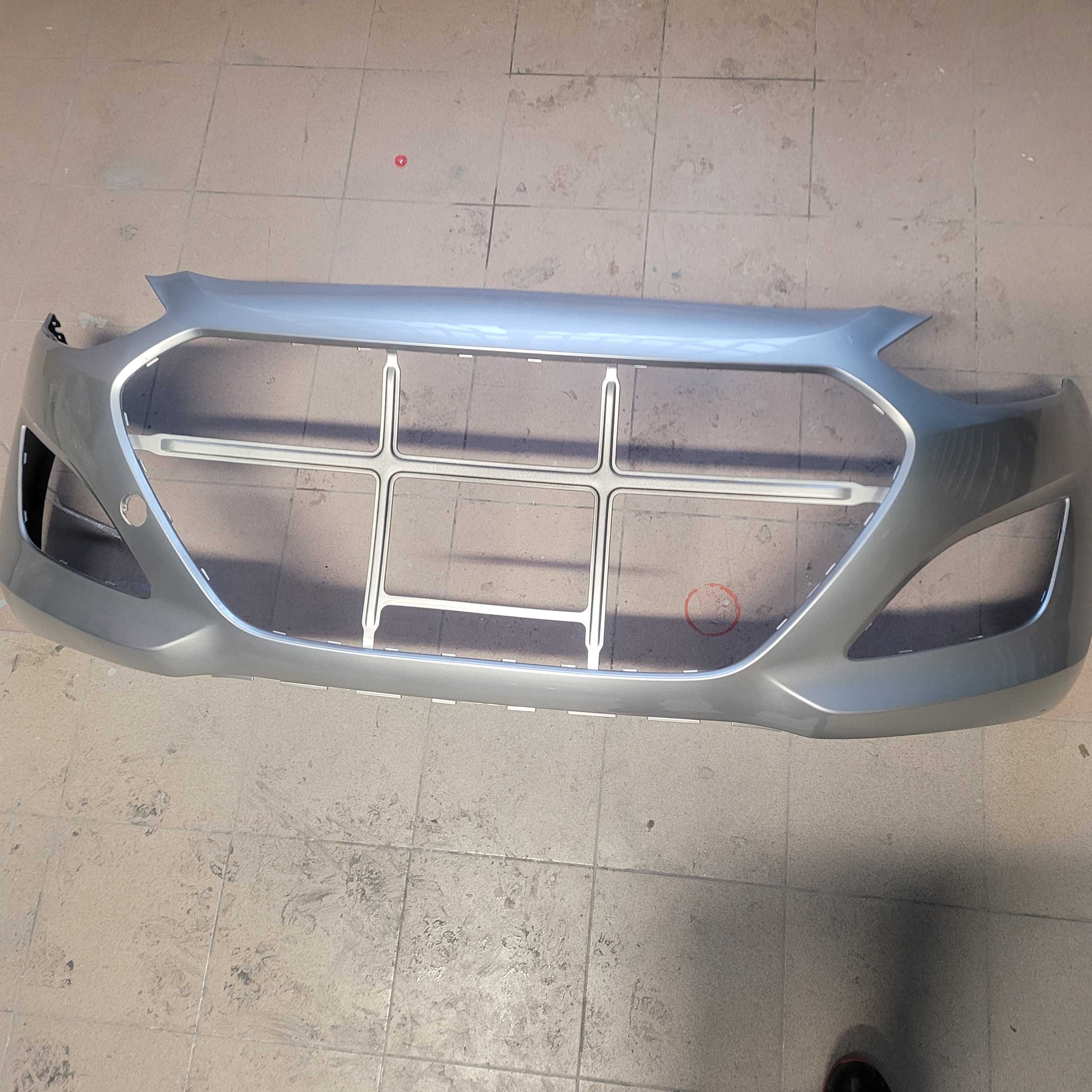 Hyundai I30 GD 12-17 zderzak przód kolor U3S