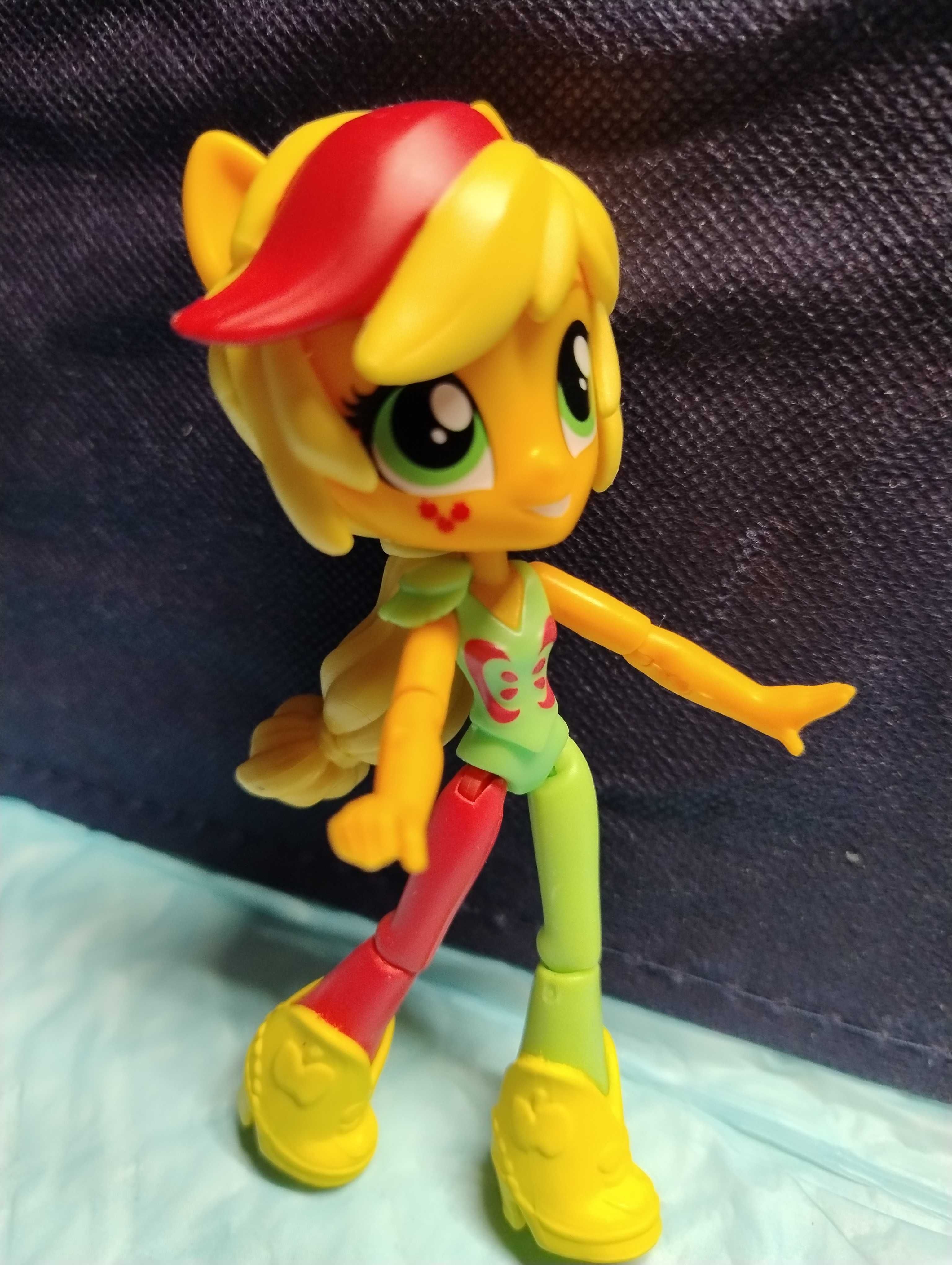 Piękna Lalka laleczka lala ma ruchome ręce nogi głowę Miś Fisher Price