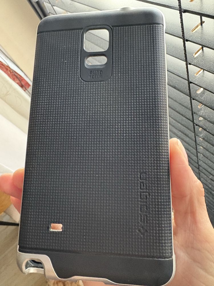 (Galaxy note 4)oryginalne etui SPIGEN neo hibrid
