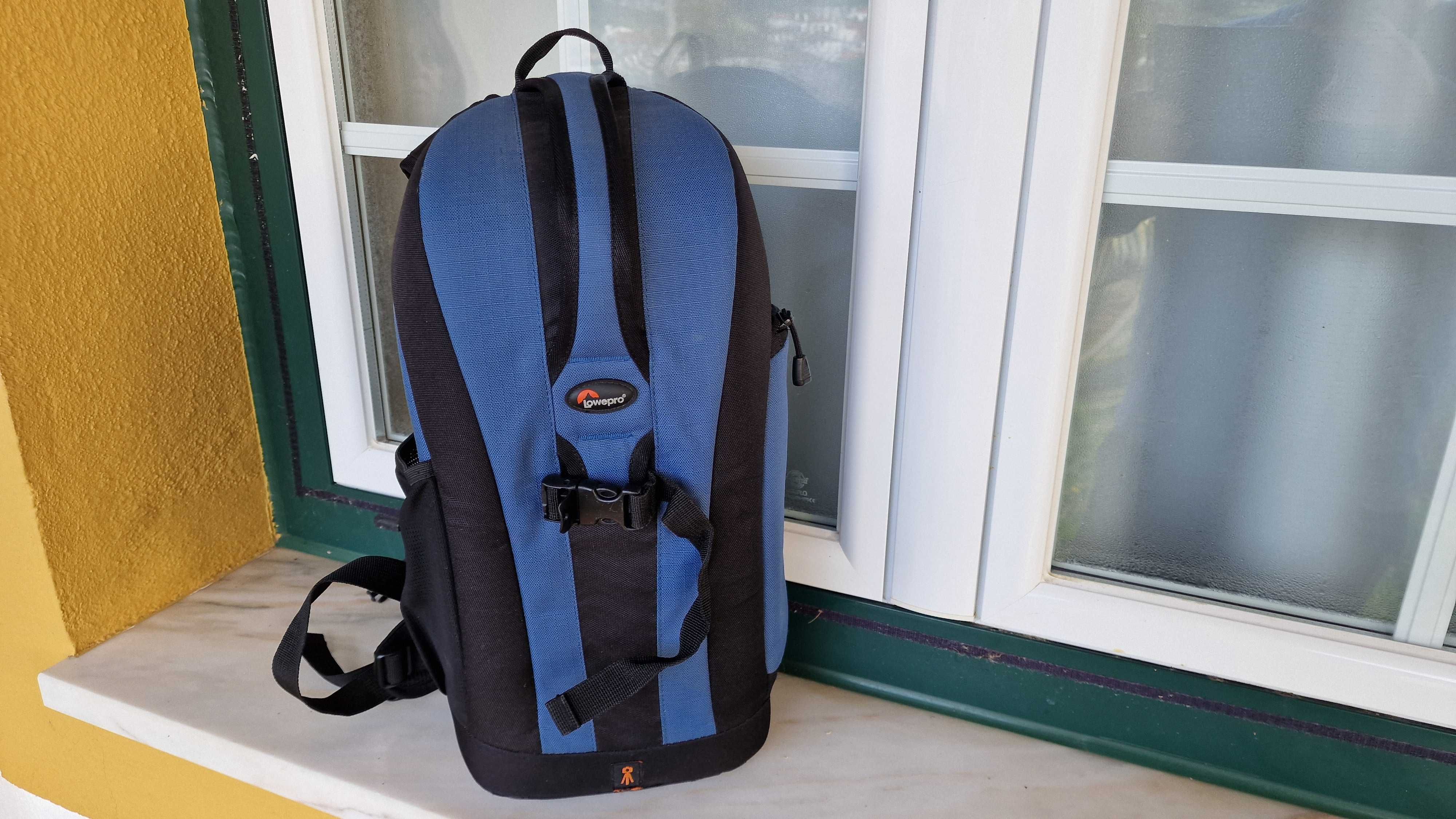 LOWEPRO Flipside 200 BLUE