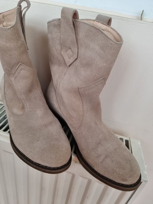 Козаки чоботи напівкочовий беж 36р замш