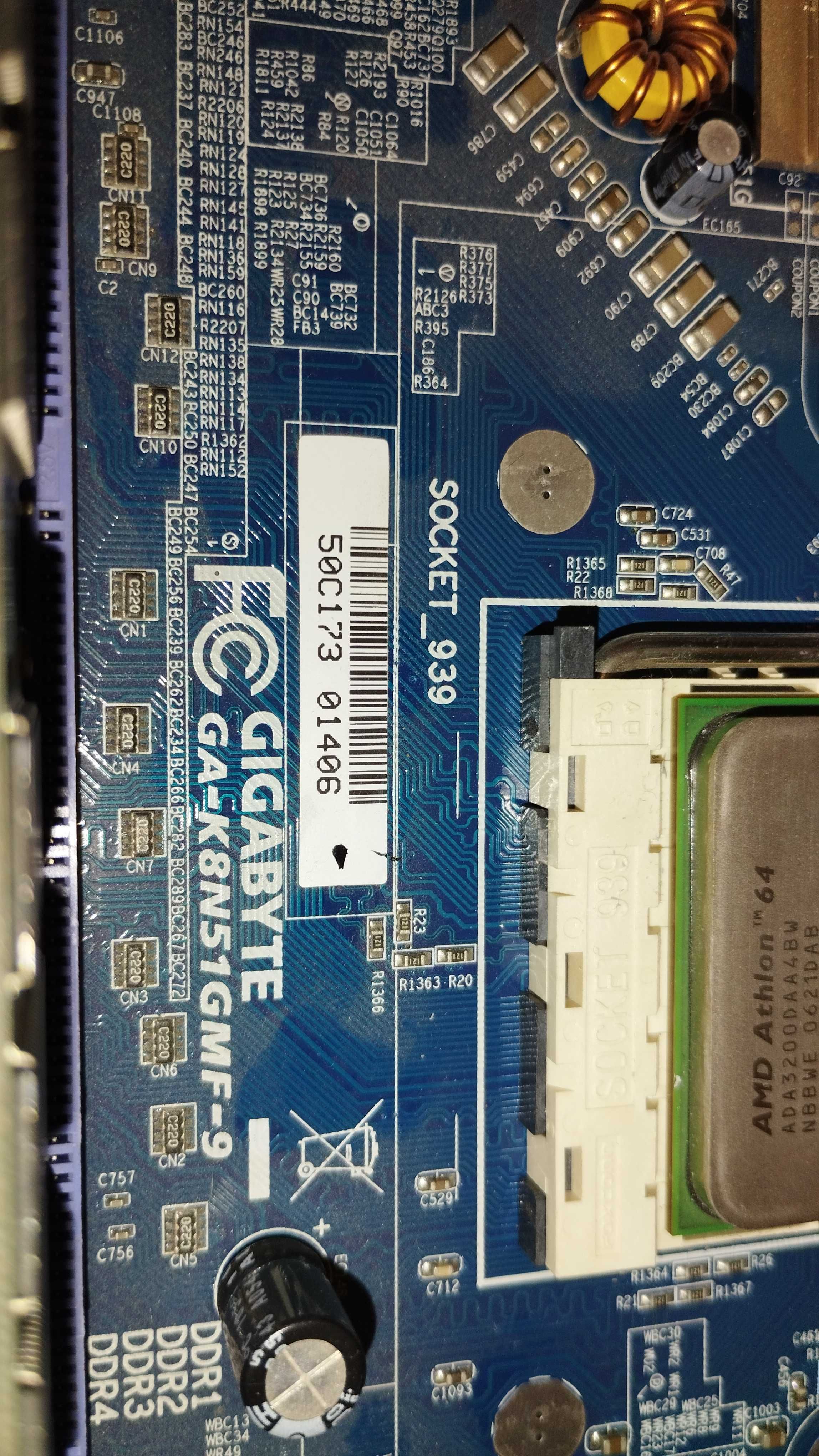 AMD Athlon 64 3200 ADA3200DAA4BW +охолодження +2 модулі пам'яті 512 MB