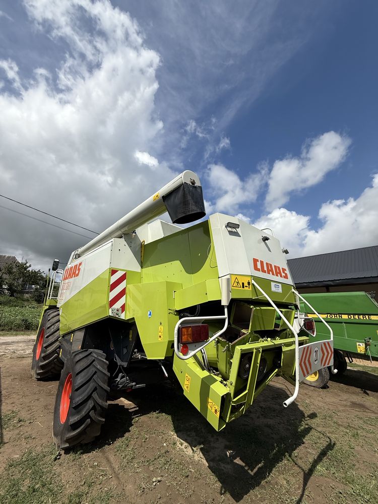 Комбайн зернозбиральний Claas Lexion 480 З Німеччини