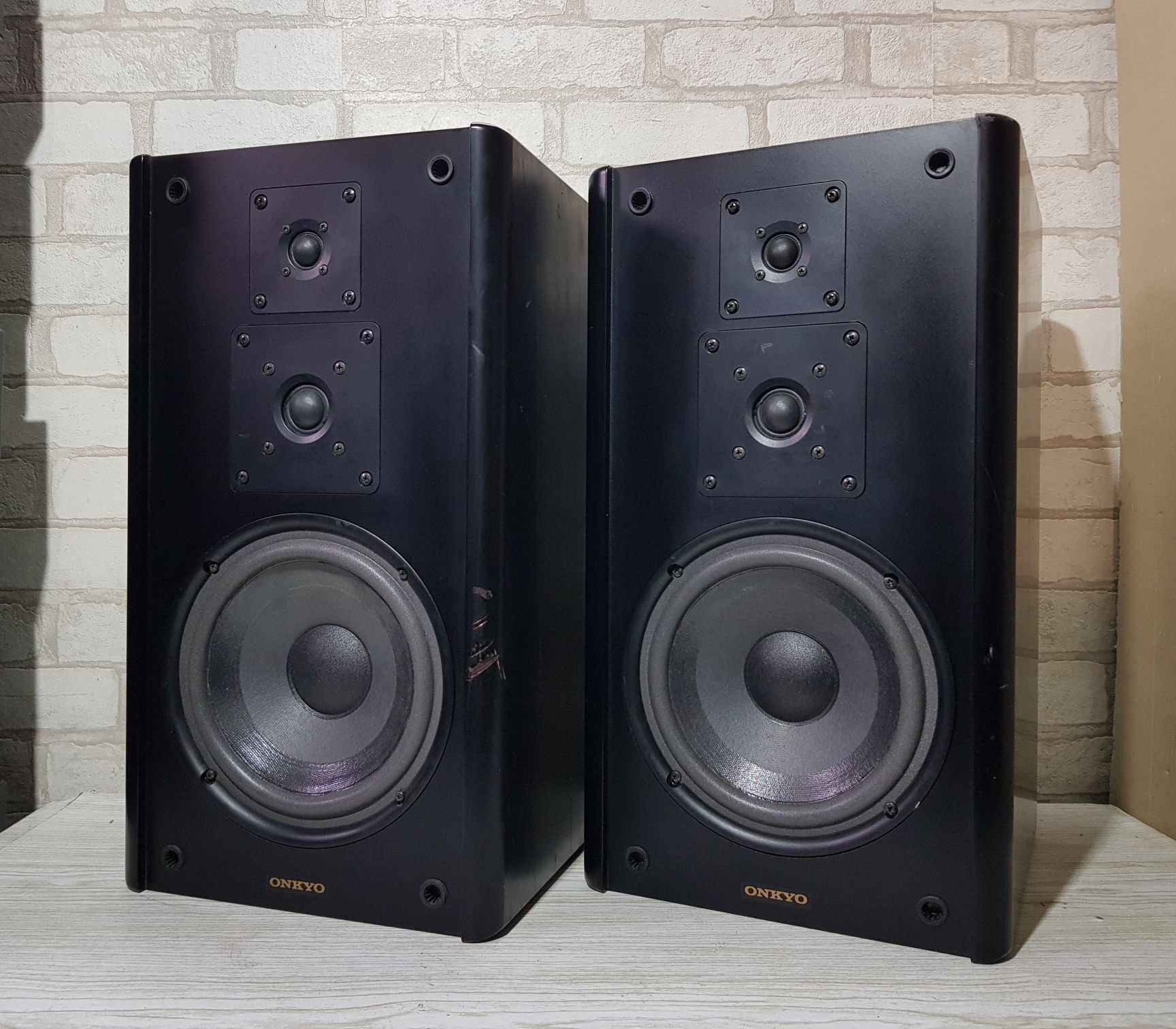 160ВтПолична акустика/полочная  акустика Onkyo SC-570 б/у Німеччини+1