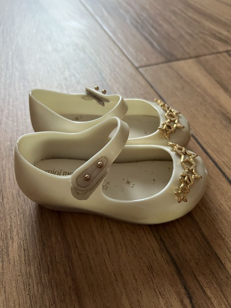 Buciki dla dziewczynki roz 22-23 Mini Melissa
