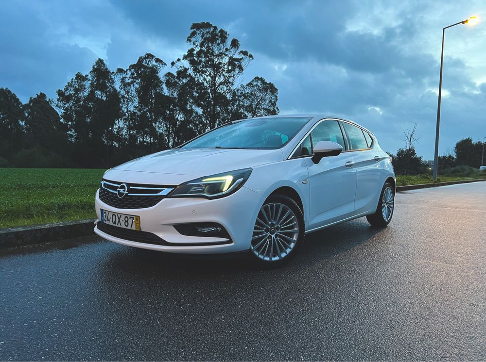 Opel Astra 1.6 CDTI 110cv  Versão Dynamic S/S