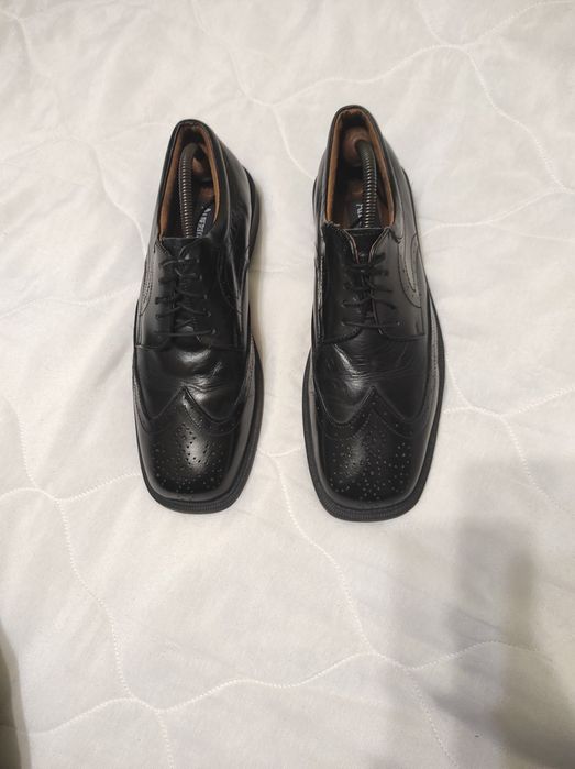 Броги оксфорди Alberto Toresi оригінал
43р. 28см  устілка
Виготовлені