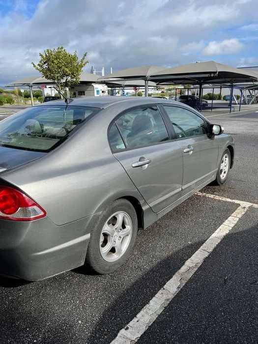 Honda Civic 1.3 DSI i-VTEC Hybrid Confort