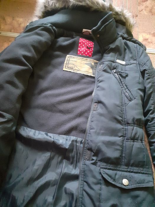 Женская куртка  44 размер