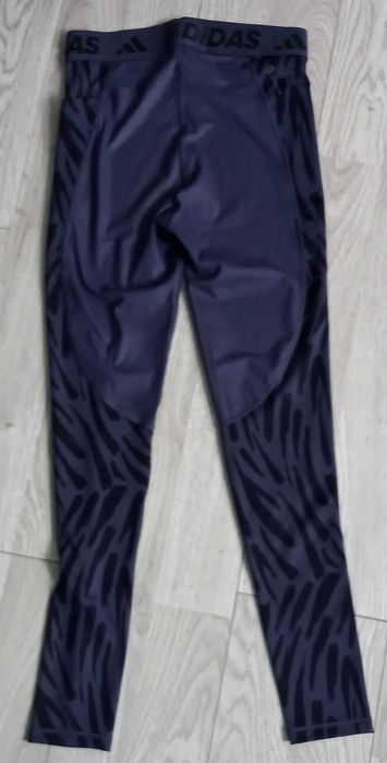 ADIDAS leginsy rozmiar M