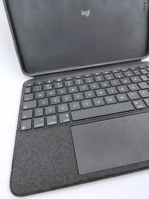 Клавіатура-чохол Folio Touch AZERTY (1940)