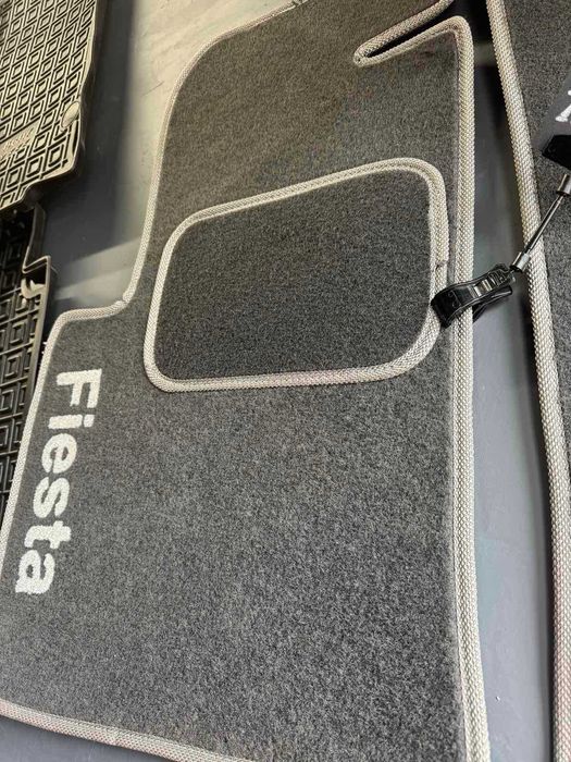 Ворсові поліки\ коврики для Меседес\ Mercedes ML  W 164\ W 163\ W 166\