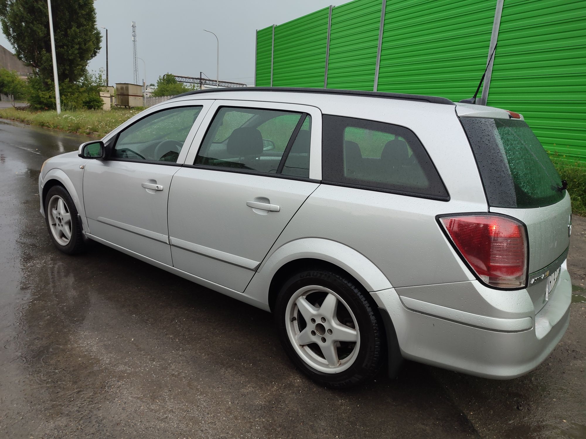 Opel Astra H 1.9 CDTI 100Km 2006r klima Navi 6 bieg okazja