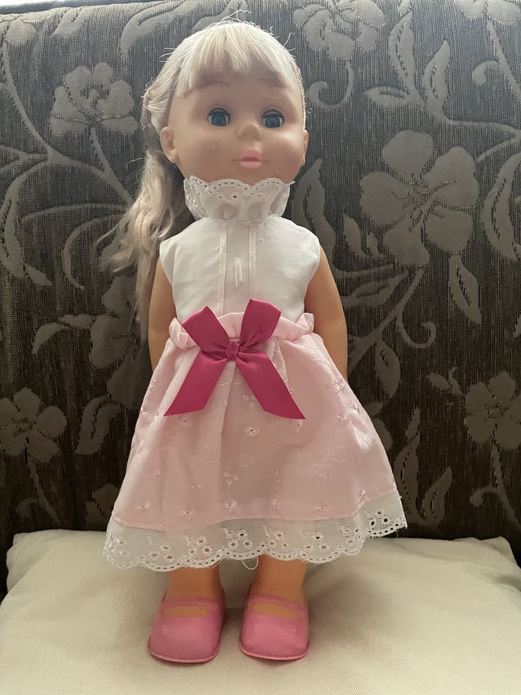 Кукла для дівчинки