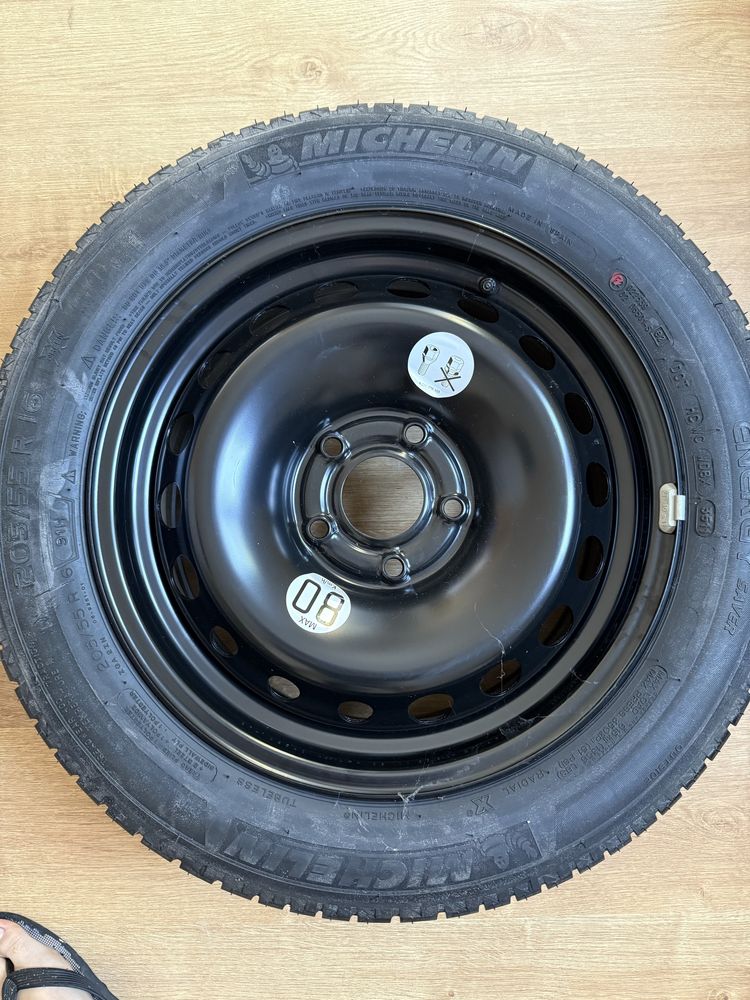 Roda Step Nova Michelin T125/70 R16 com Jante Ferro – Nunca Usada