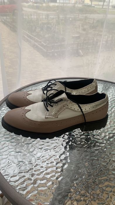 Туфлі жіночі оксфорди