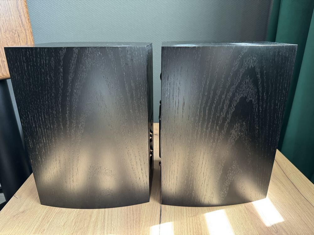 monitory ATC SCM7