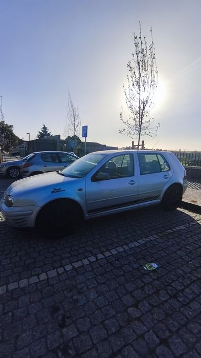 Golf 4 1.6 SR todo revisado