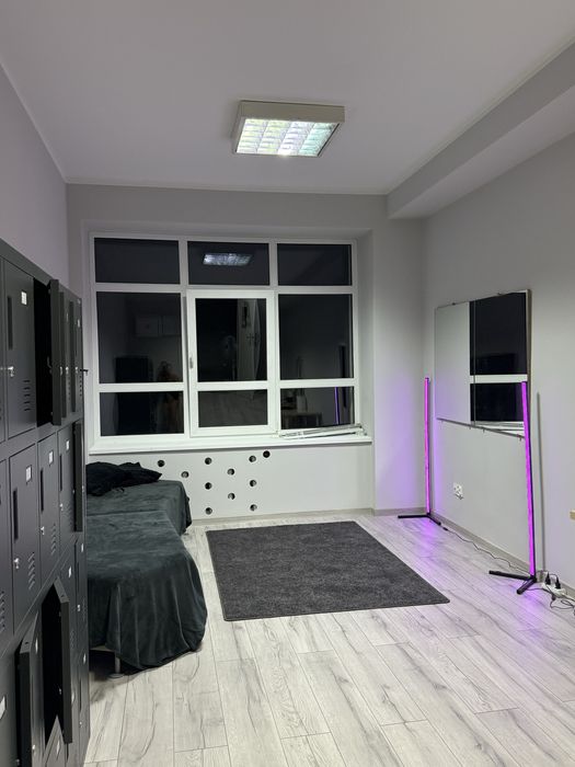 Sala taneczna/ przestrzeń kreatywna/ studio foto/ sala treningowa joga