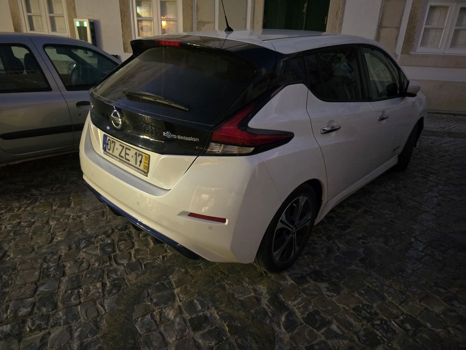 NISSAM LEAF  eletrico