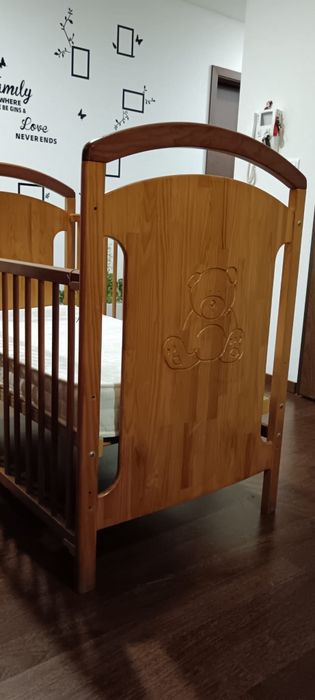 Berço de be em madeira