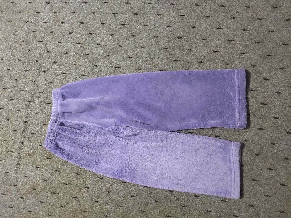 Пижама костюм тепла можна і хлопчику і дівчинці 4-5р