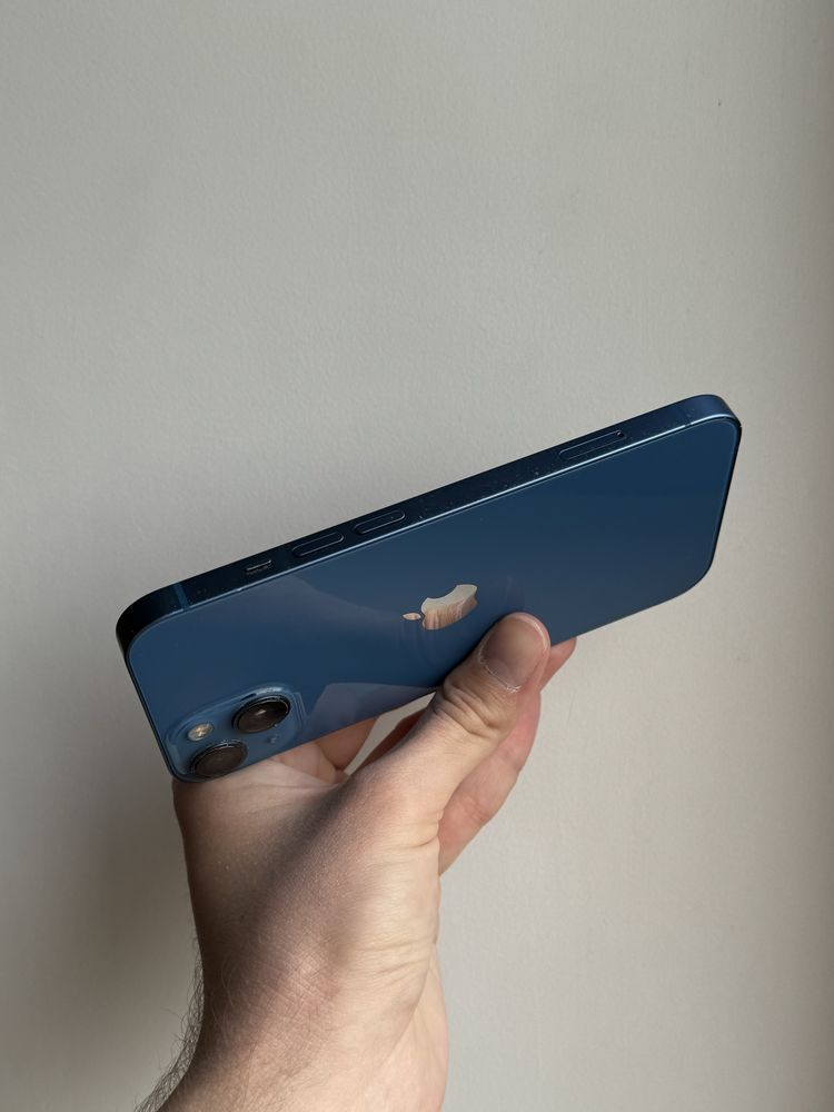 iPhone 13 256 Gb Blue Neverlock АКБ 88% Официальный