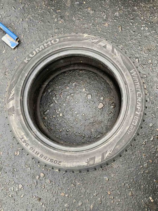 Шини 205/55 R16 Kumho зима 2022 рік,8/7,5мм