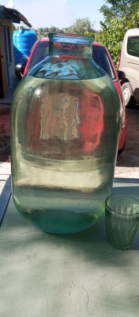 Продам бутель 10 л