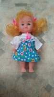 Кукла ГДР в платье с бантиками