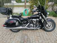 Yamaha XVS 1300A Midnight star