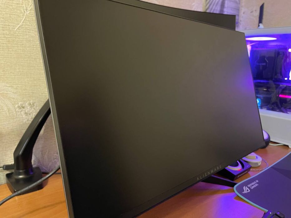 Dell Alienware aw2518hf