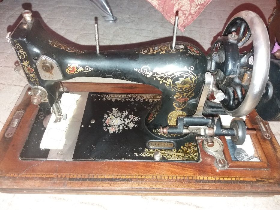 Швейная машинка GRITZNER