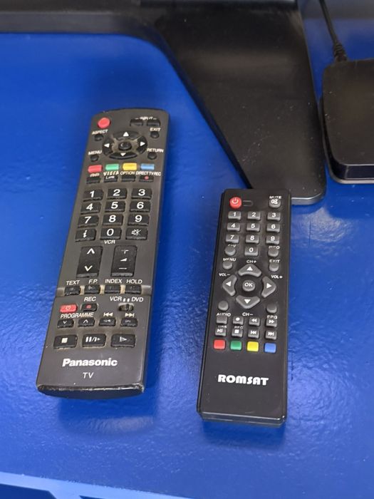 Телевізор Panasonic TH-R42pV7