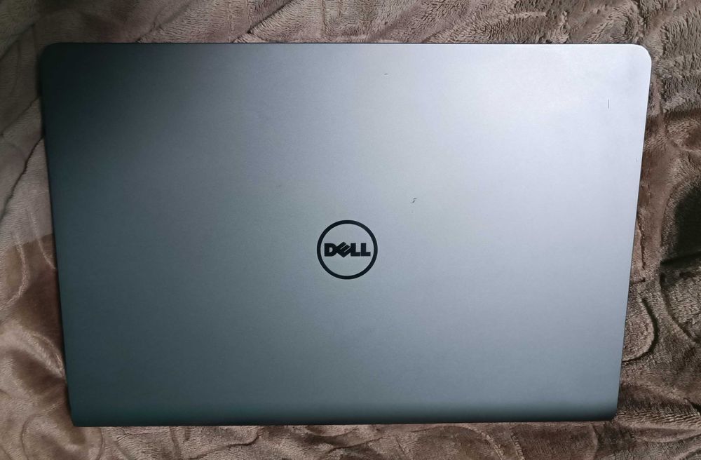 Dell Latitude 3550