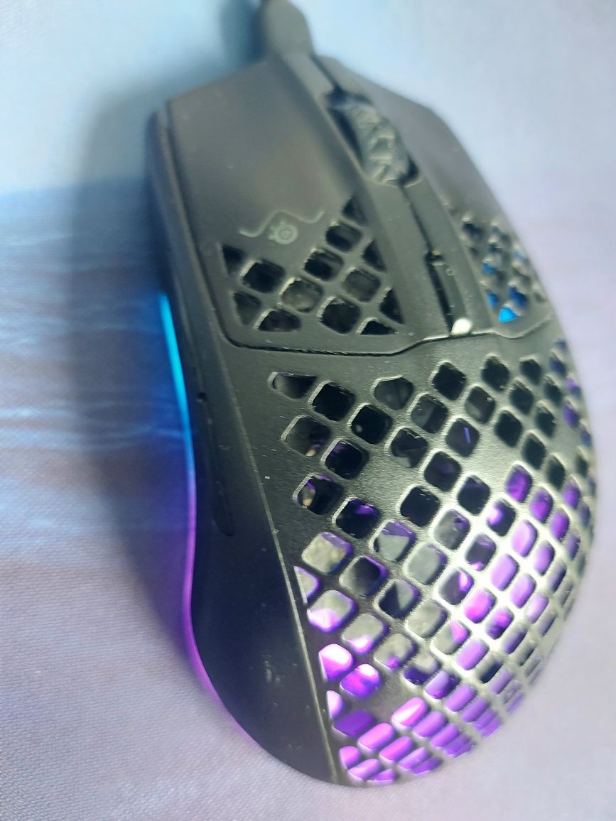 Myszka steelseries Aerox 3