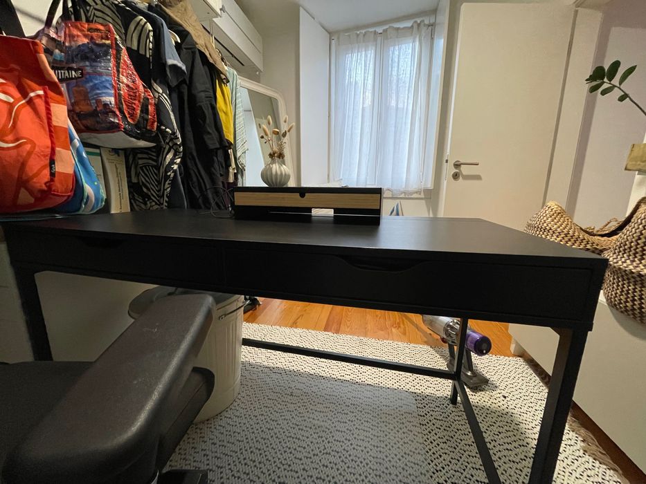 Ikea Office Desk / escritorio ALEX