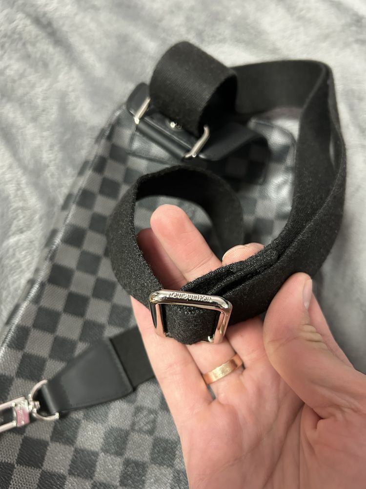 Сумка louis vuitton sling bag