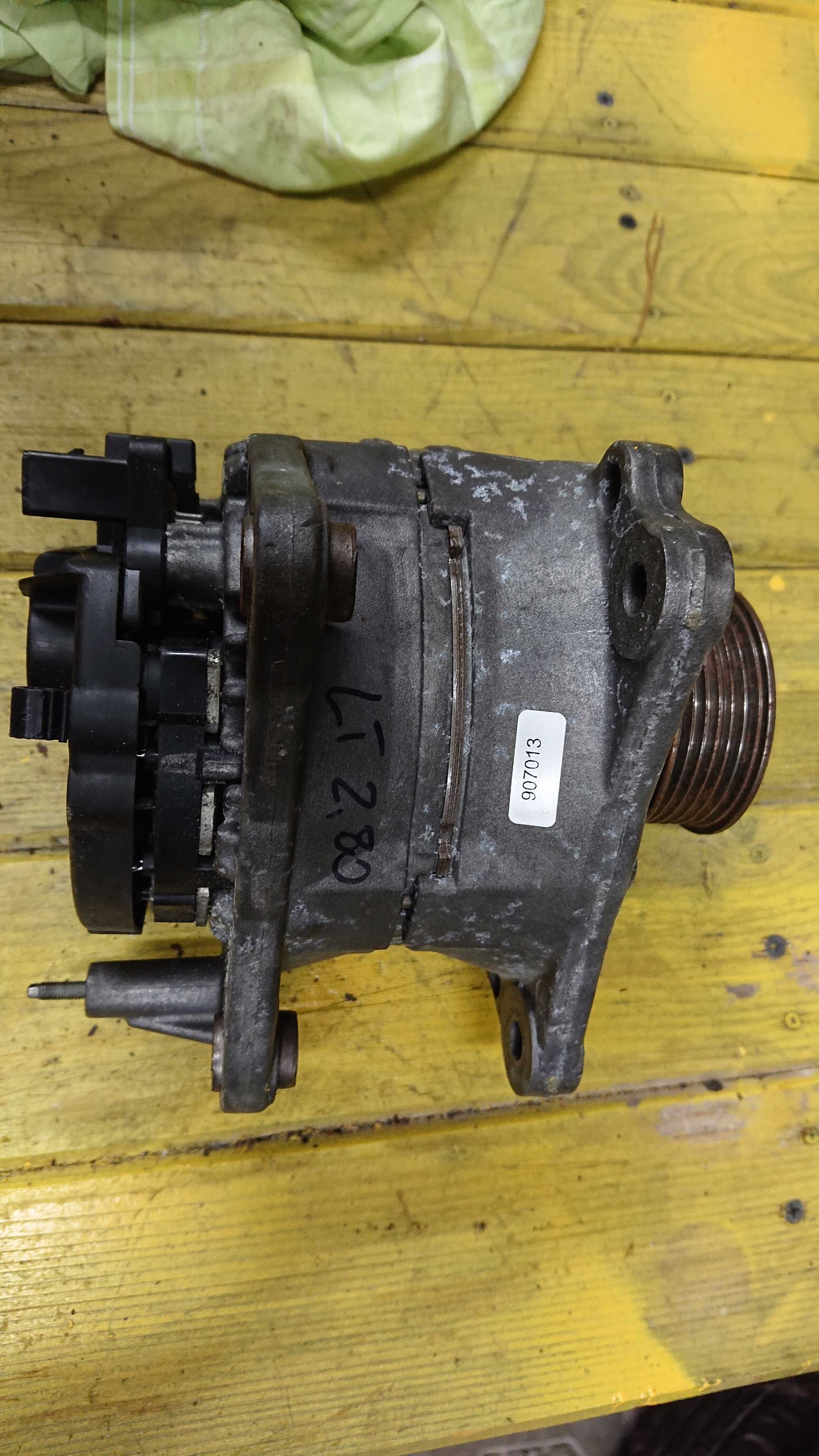 Alternator 90A  VW LT 2,8 TDi