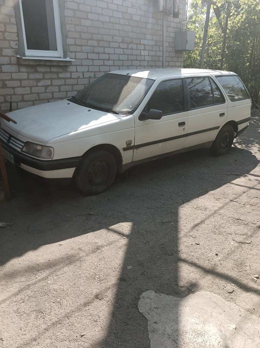 Пежо 405 универсал срочно