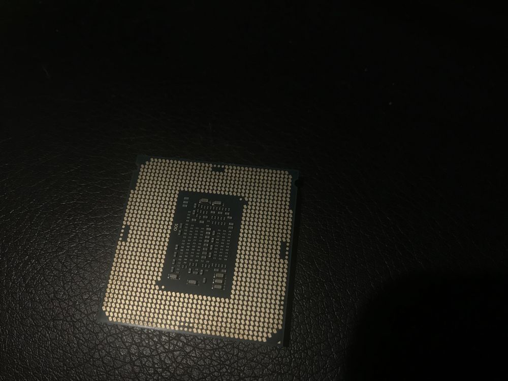 Процесор Intel Core i3-8100 3.6GHz 6MB s1151