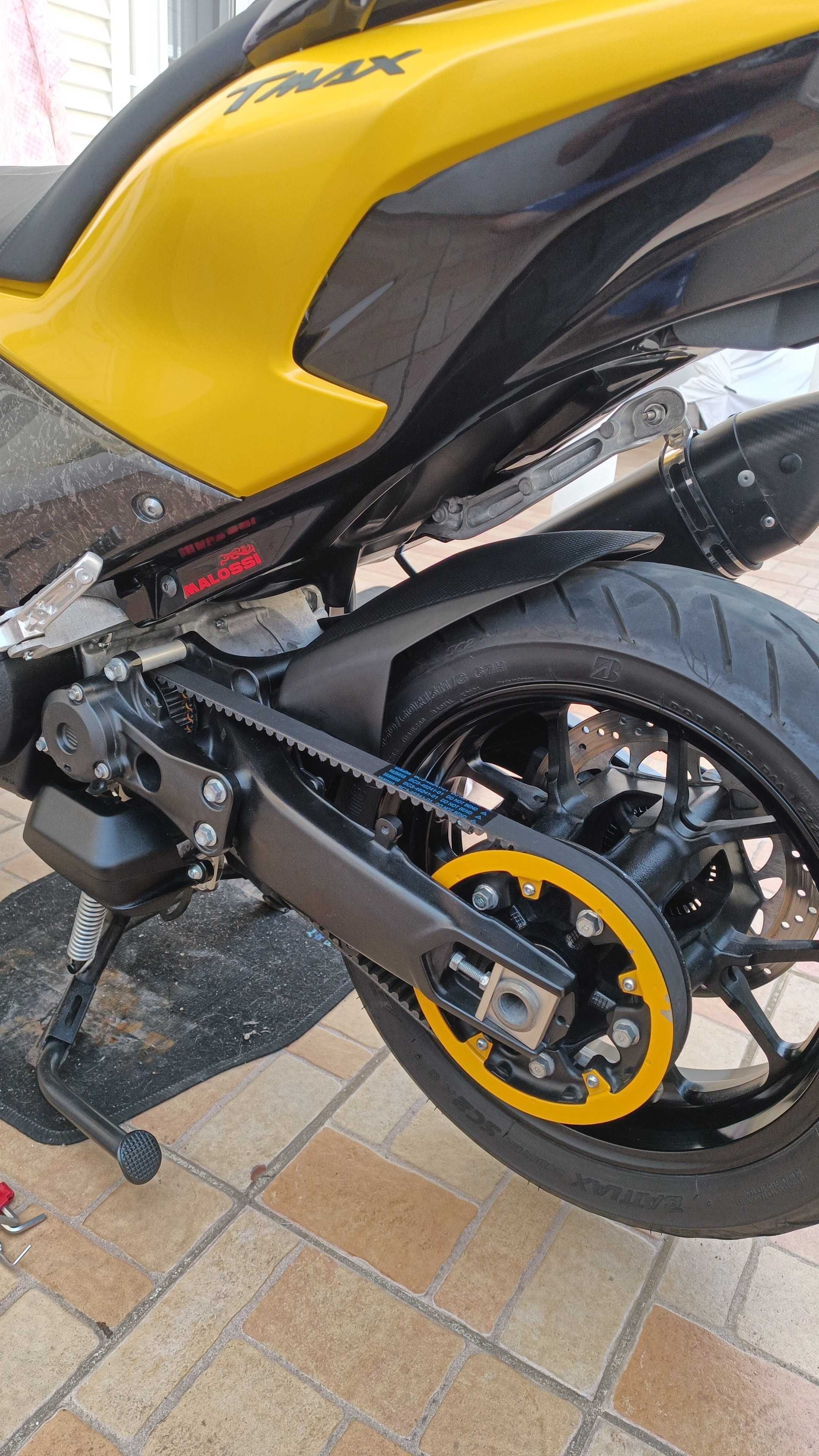 Yamaha TMAX 560cc