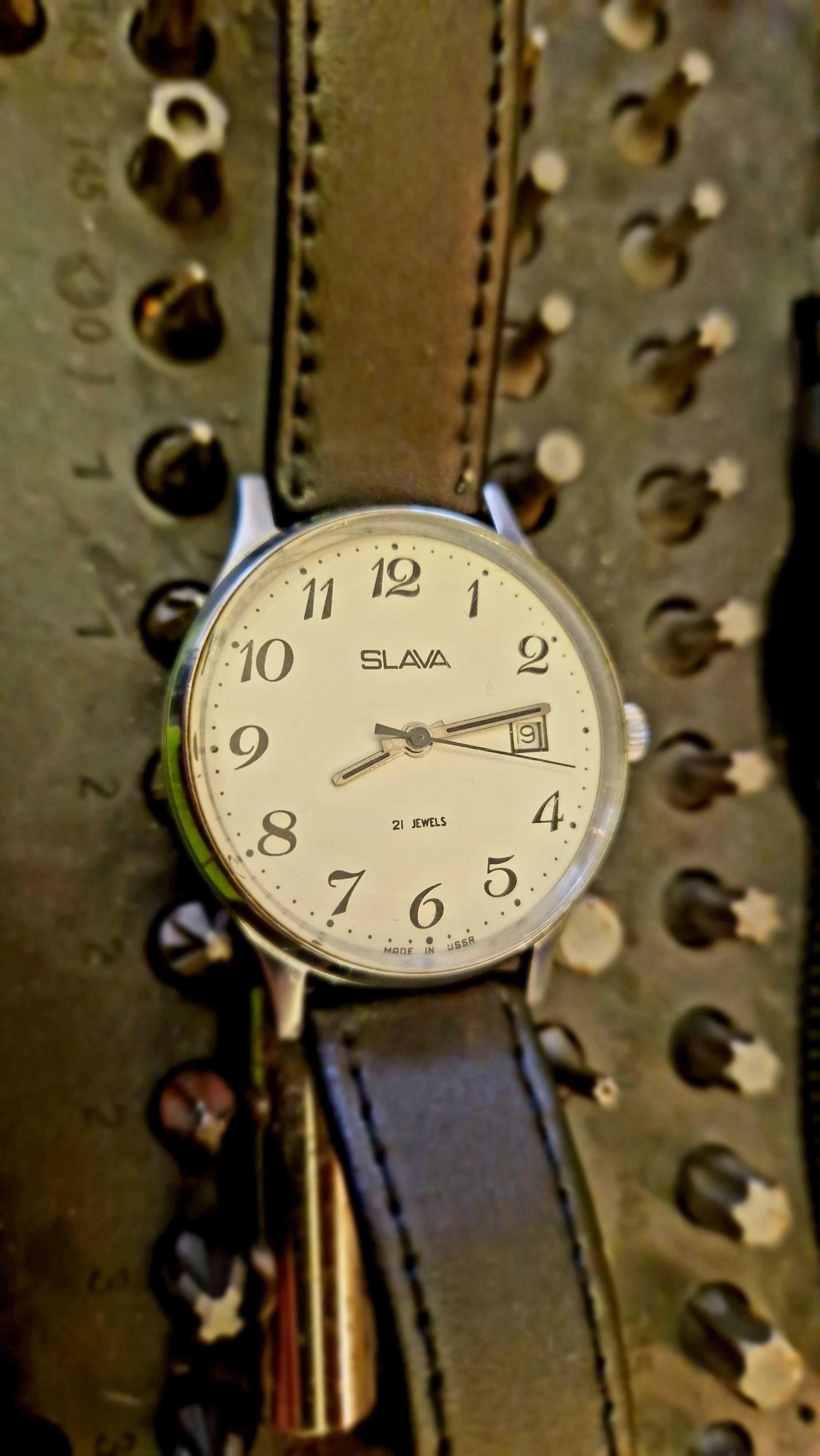 Zegarek SLAVA, klasyczna męskość w mechanicznym wydaniu.