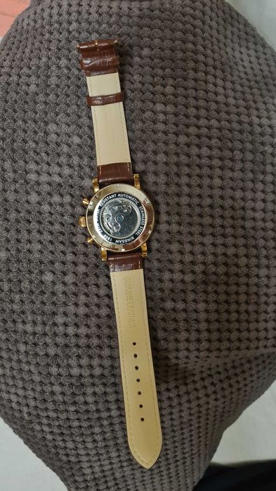 наручні годинники чоловічі